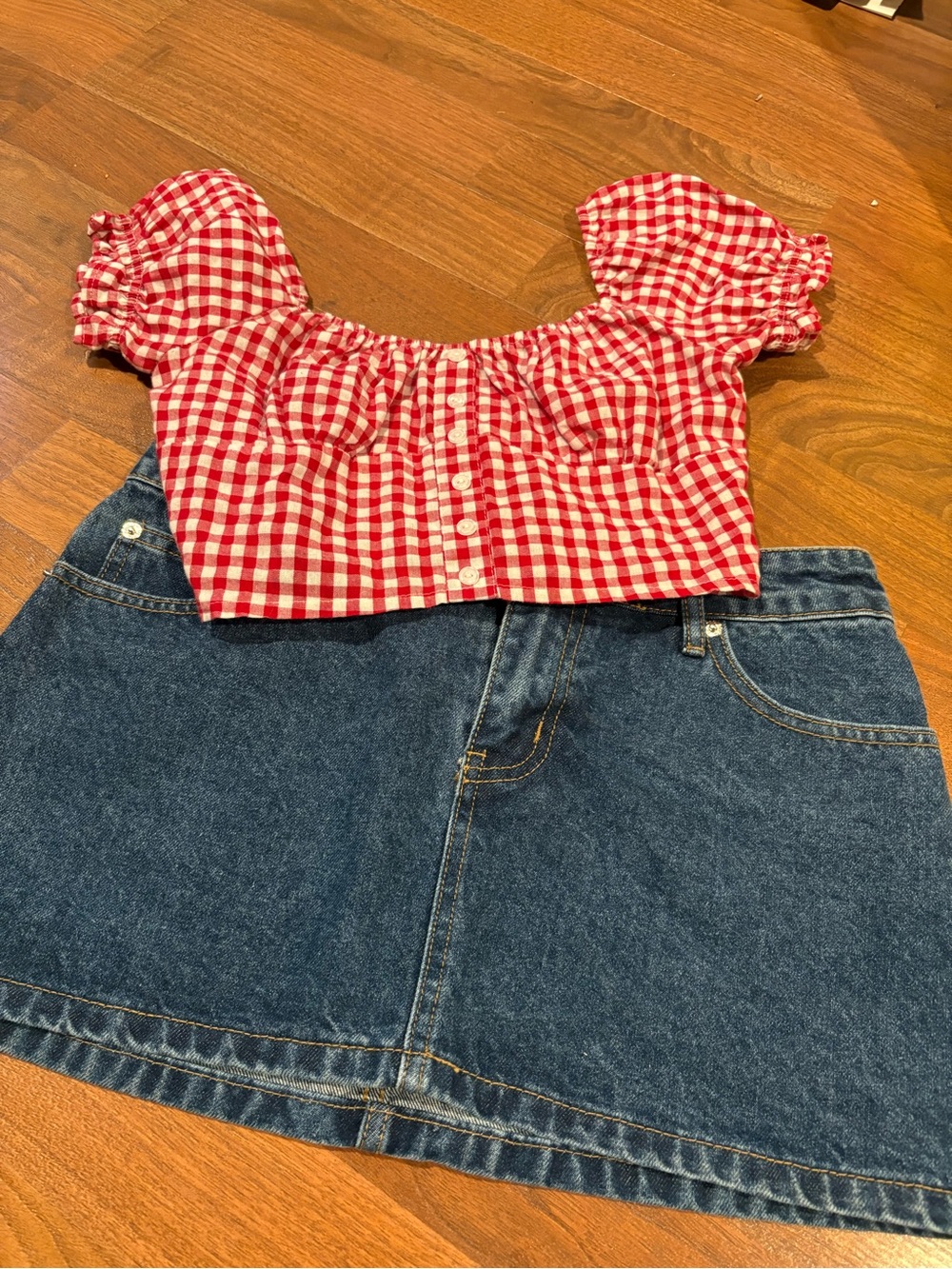 Red Gingham Puff-Sleeve Crop Top